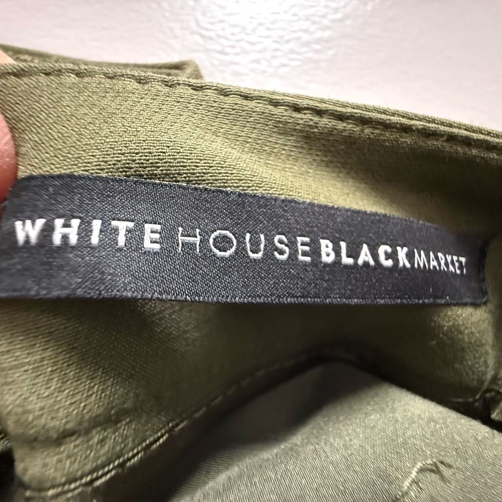 2/$45 on $30 Pants. GUC Women’s Size 14 WHBM Olive Green Slim Ankle Pants - Picture 7 of 7